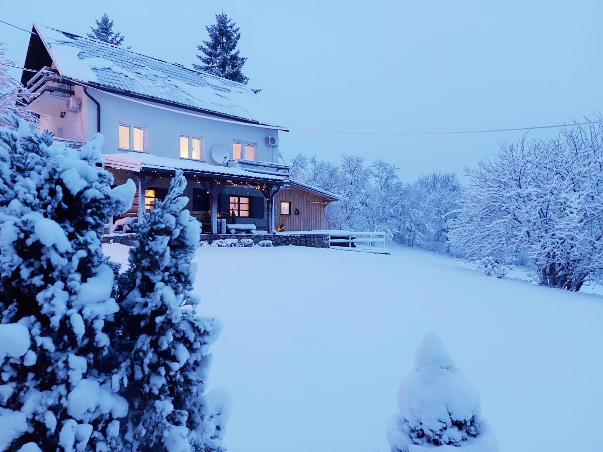 Peter'S Pine Cottage 科雷尼察 外观 照片