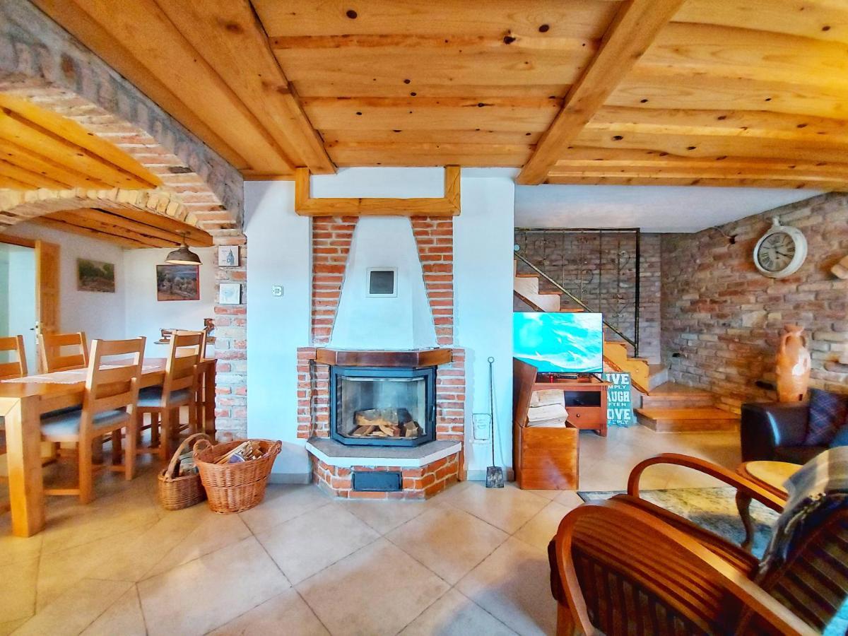 Peter'S Pine Cottage 科雷尼察 外观 照片